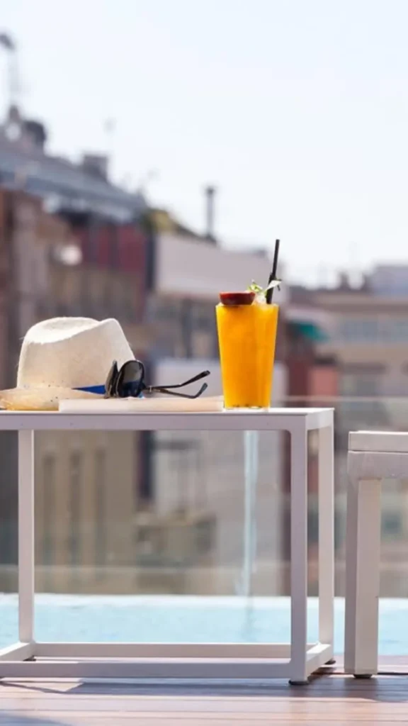 Descubre la terraza secreta del hotel Condes en el corazón de Barcelona bnm