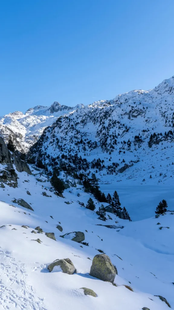 El Paraíso de Aigüestortes en Cataluña bn